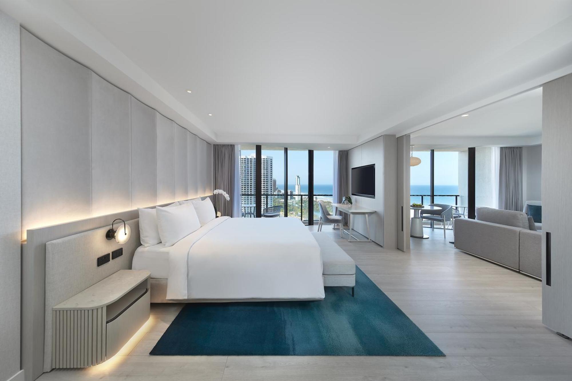 One-Bedroom Executive Corner Suite Ocean View,1632990696:JPEG